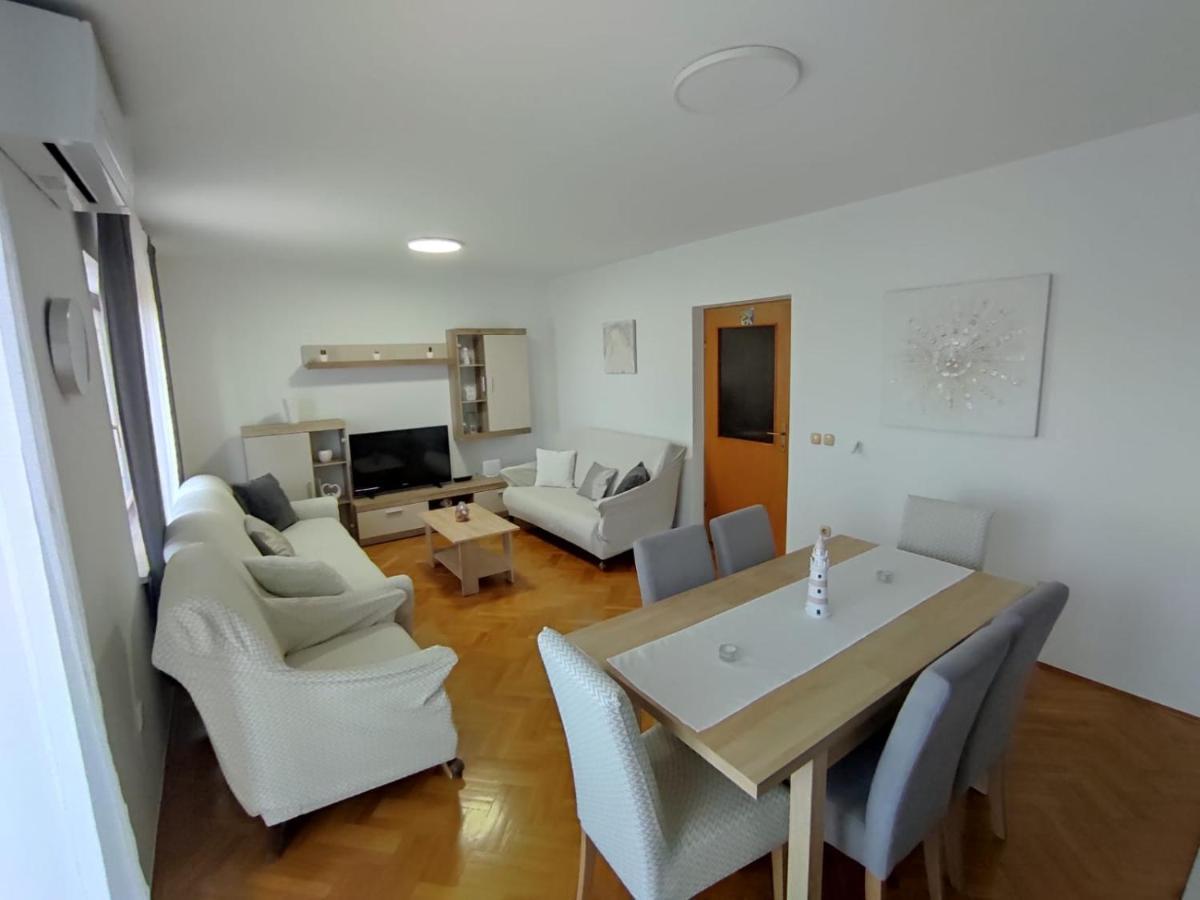 Appartamento House Silva Podstrana Esterno foto