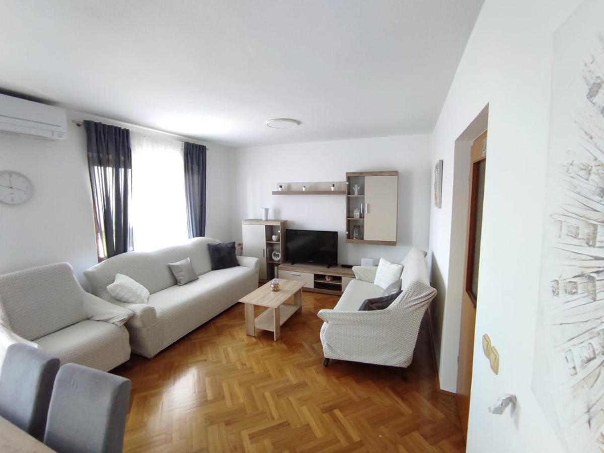 Appartamento House Silva Podstrana Esterno foto